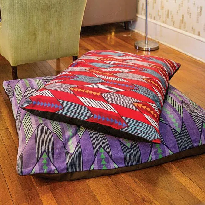 Custom Pet Beds for Dogs and Cats