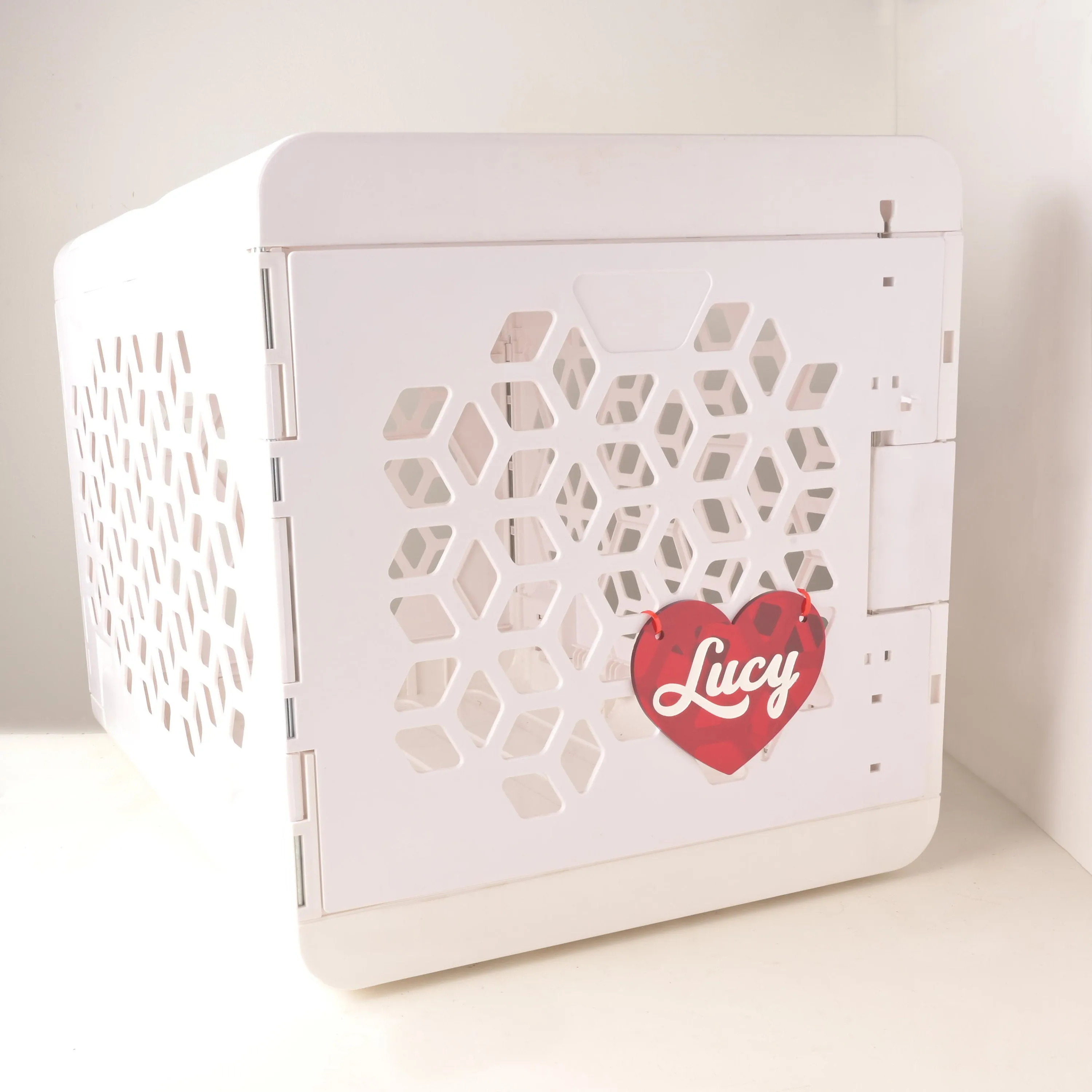 Lucy Heart Personalized Pet Crate Sign