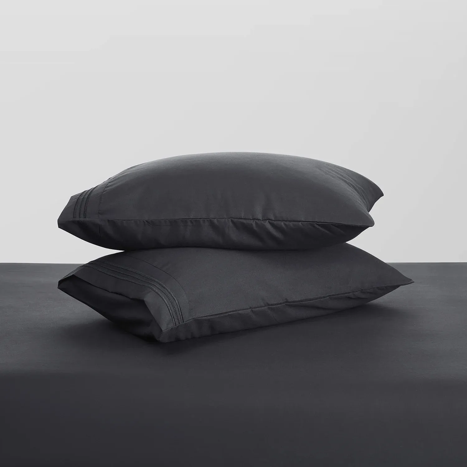 Nestl California King Sheet Sets, 1800 Series Deep Pocket 4 Piece, Luxury Soft Microfiber Bed Sheet Sets, Black